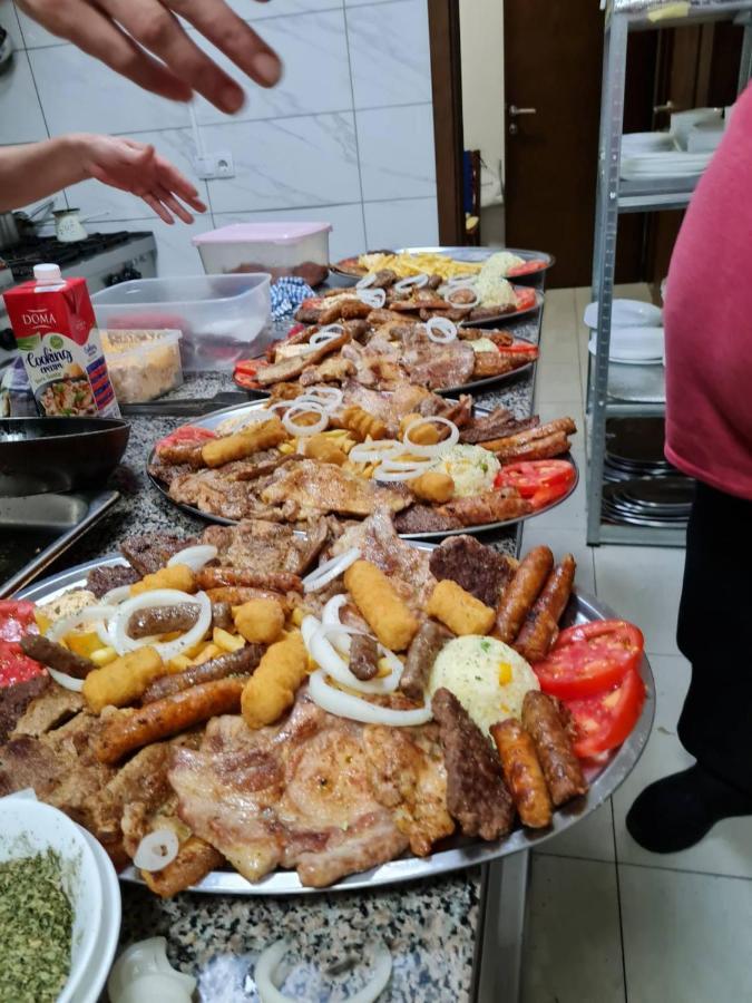 Odžak Restoran Bmb酒店 外观 照片
