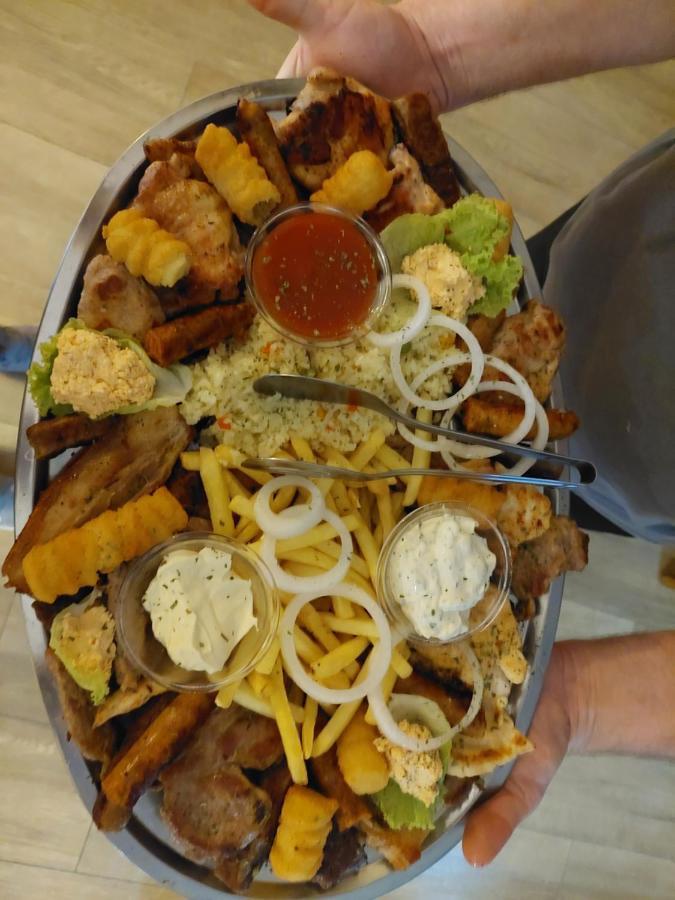 Odžak Restoran Bmb酒店 外观 照片